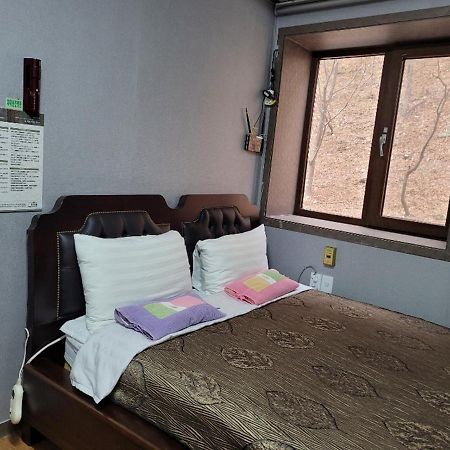 Sanaega Pension Villa Yangyang Exterior foto