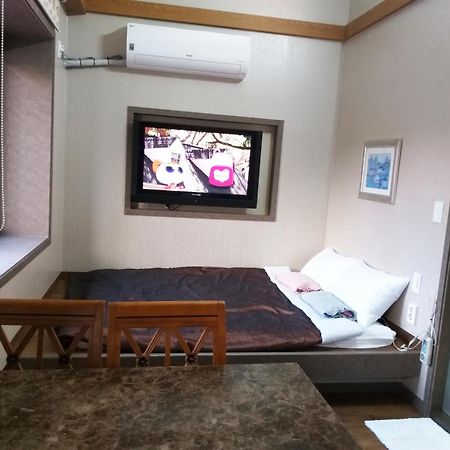 Sanaega Pension Villa Yangyang Exterior foto
