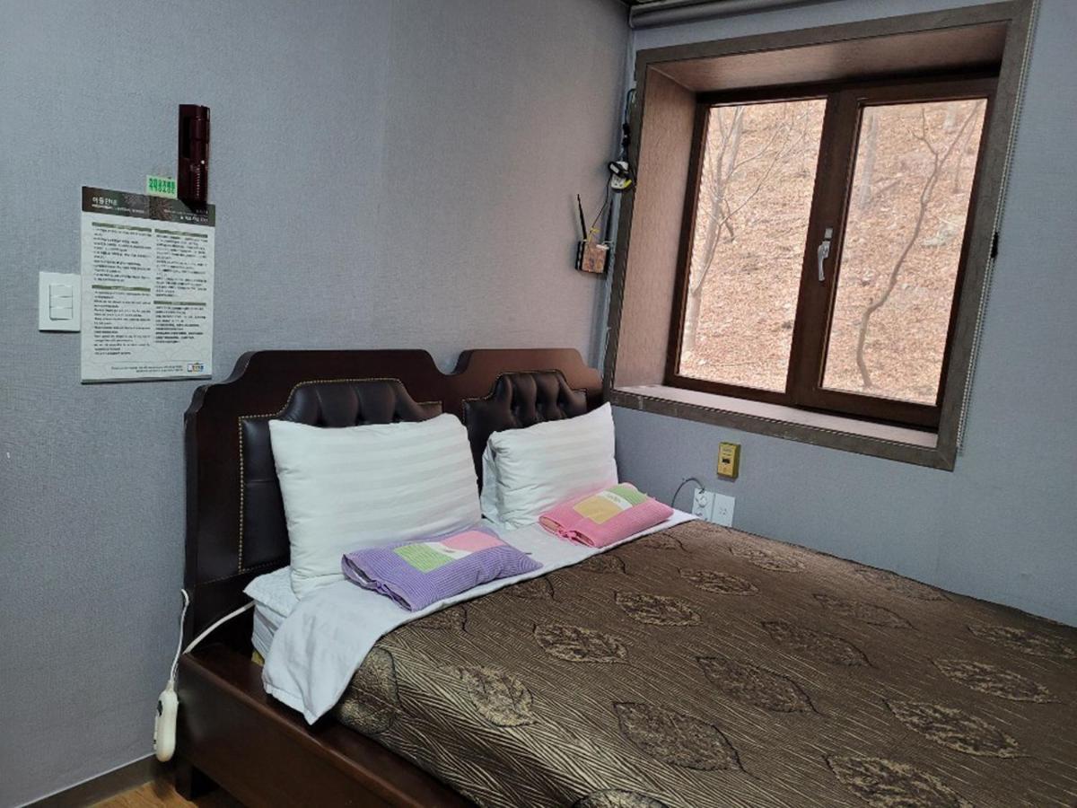 Sanaega Pension Villa Yangyang Exterior foto