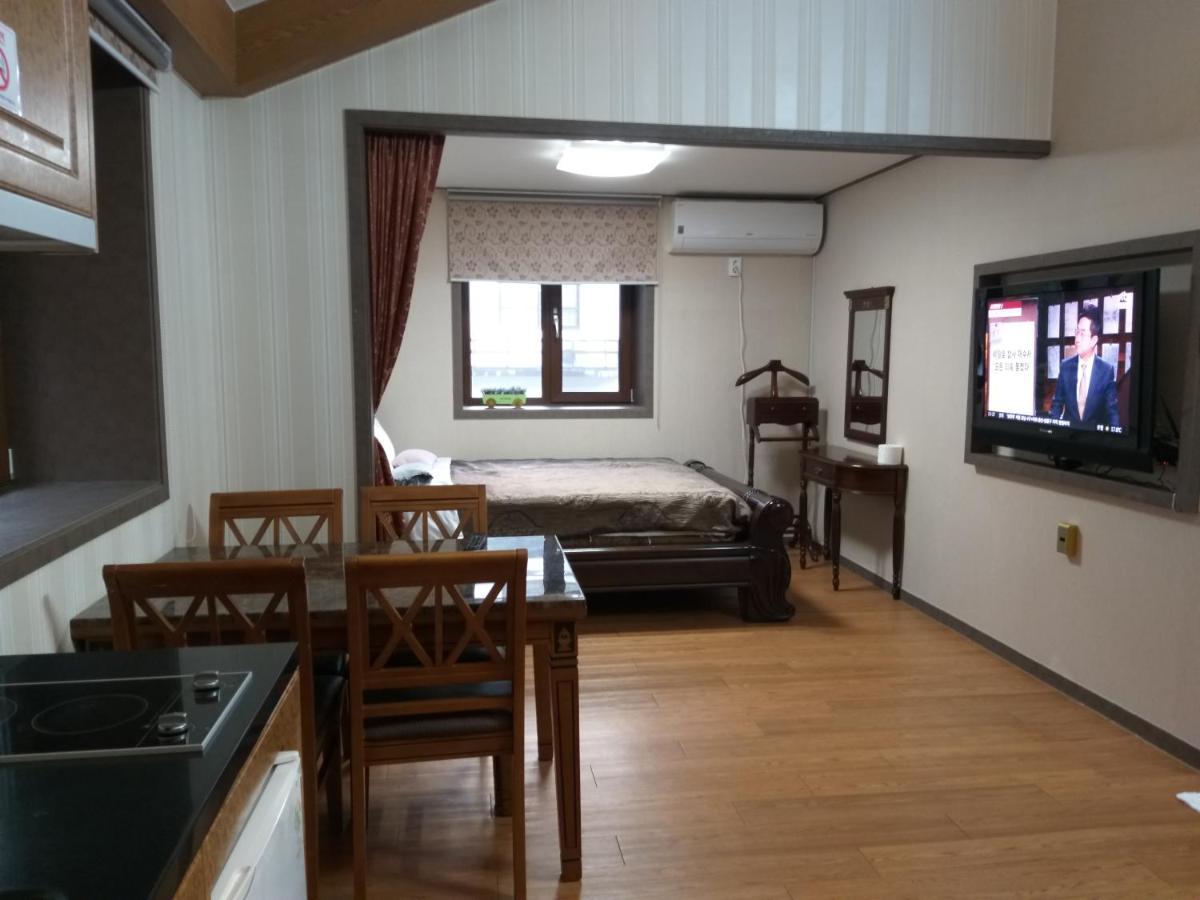 Sanaega Pension Villa Yangyang Exterior foto